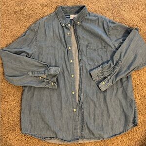 Old Navy Men's Casual Light Blue Button Down Shirt